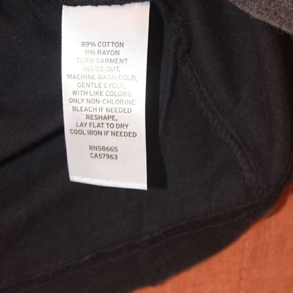 NWT BP Black Hello Pride T-Shirt Women Size Small - Picture 11 of 13